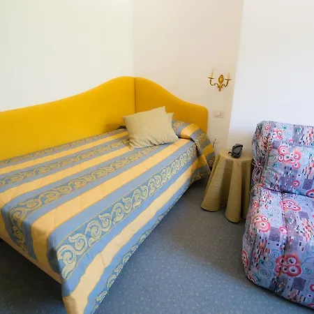 Hotel Benito 3*